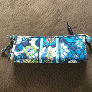 Vera Bradley Pouch